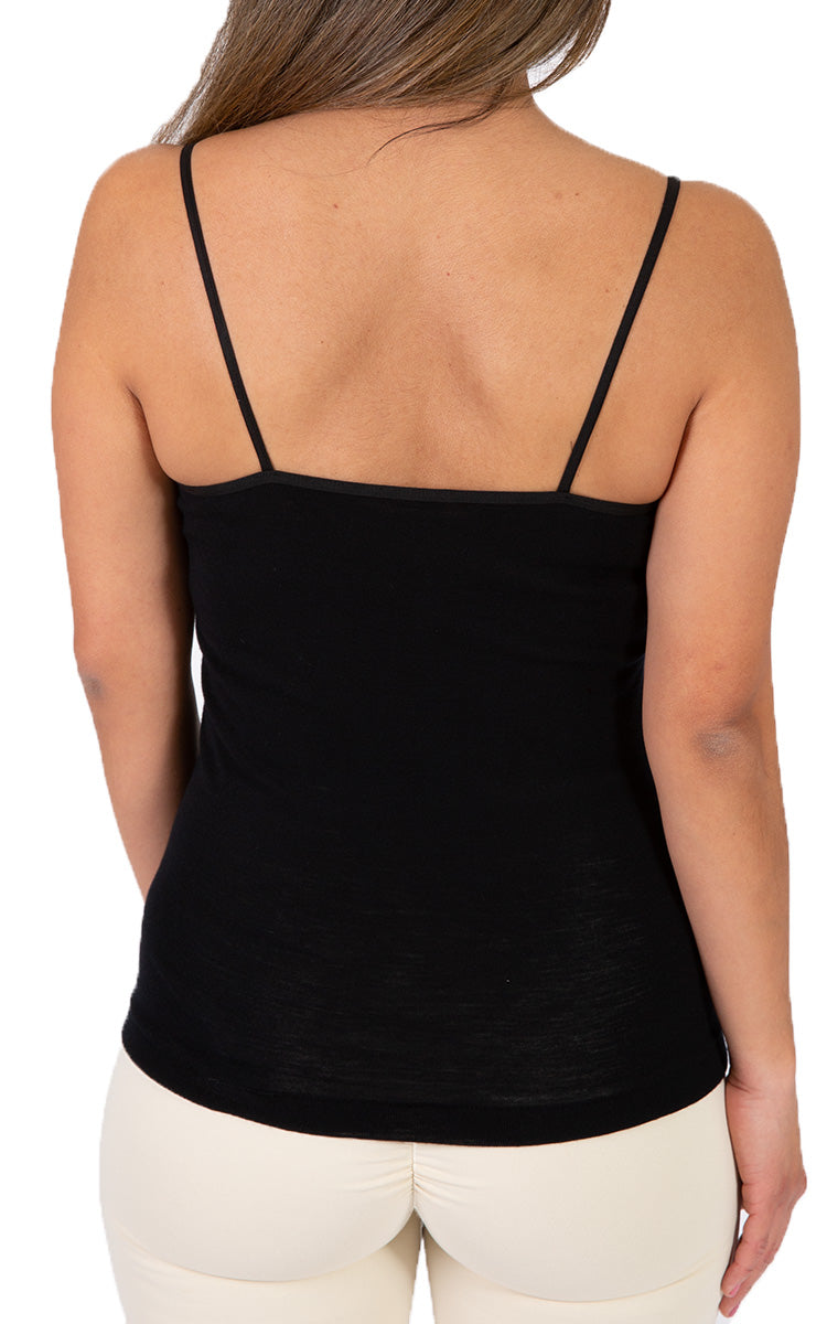 Woman wearing emmebivi singlet in black
