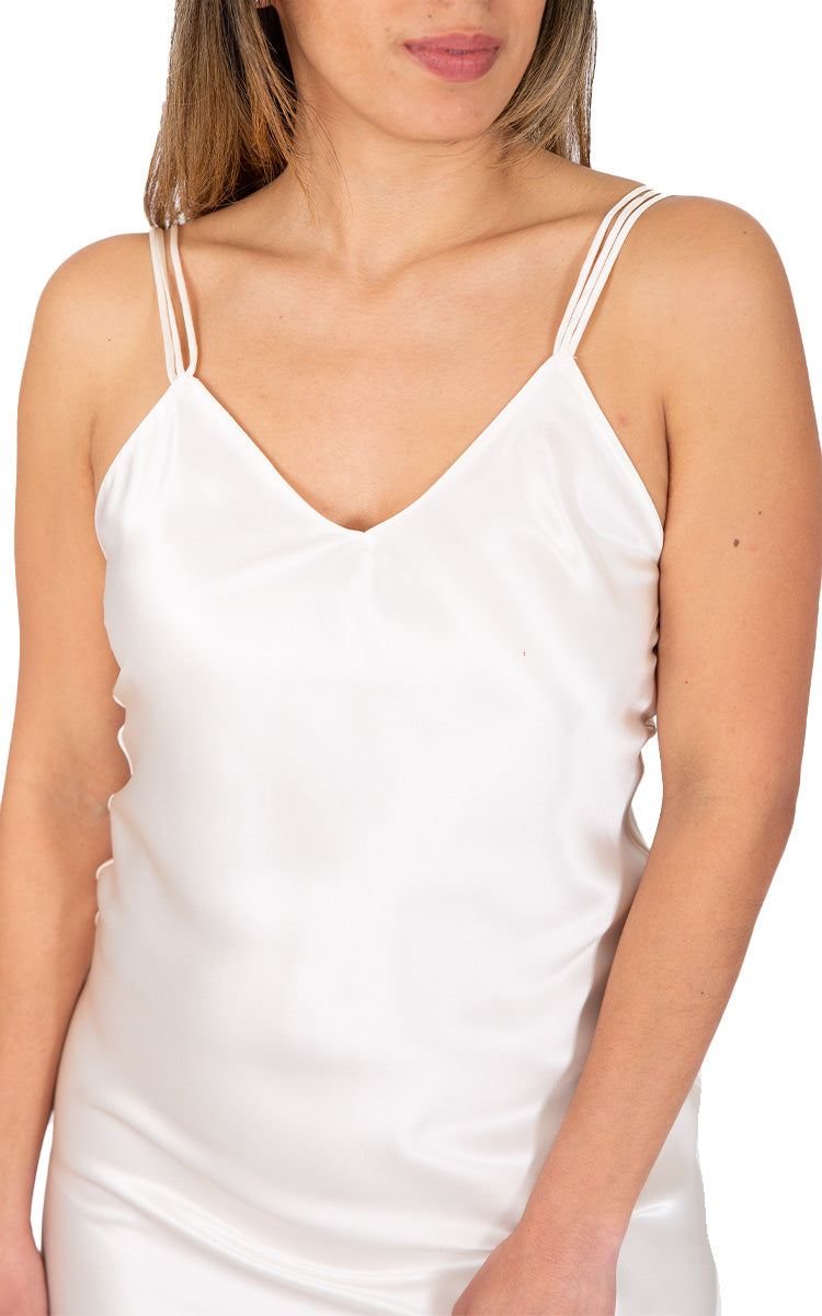 woman wearing Ginia silk chemise in creme Ivory