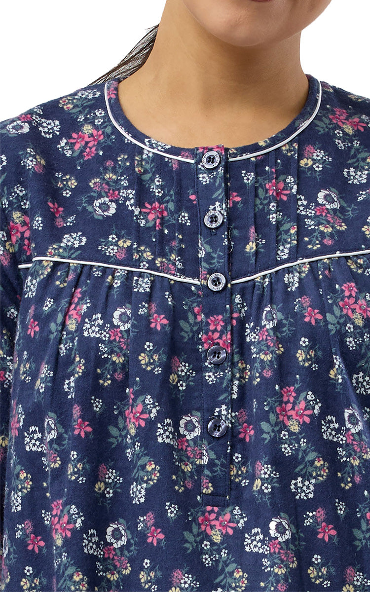 Schrank 100% Cotton Flannelette Nightgown In Navy Crab Apple Print SK611C5